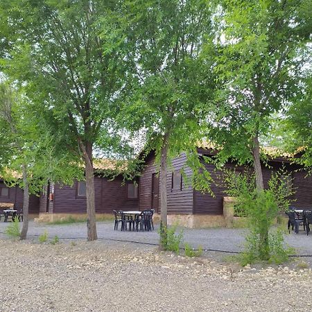 Camping Casa Fausto Cerca De Dinopolis Formiche Alto ภายนอก รูปภาพ
