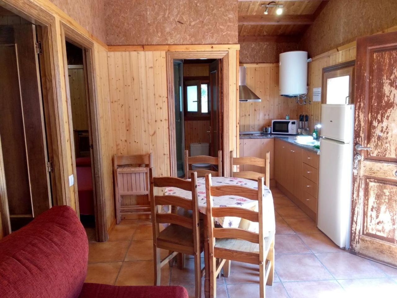 Camping Casa Fausto Cerca De Dinopolis Formiche Alto ภายนอก รูปภาพ