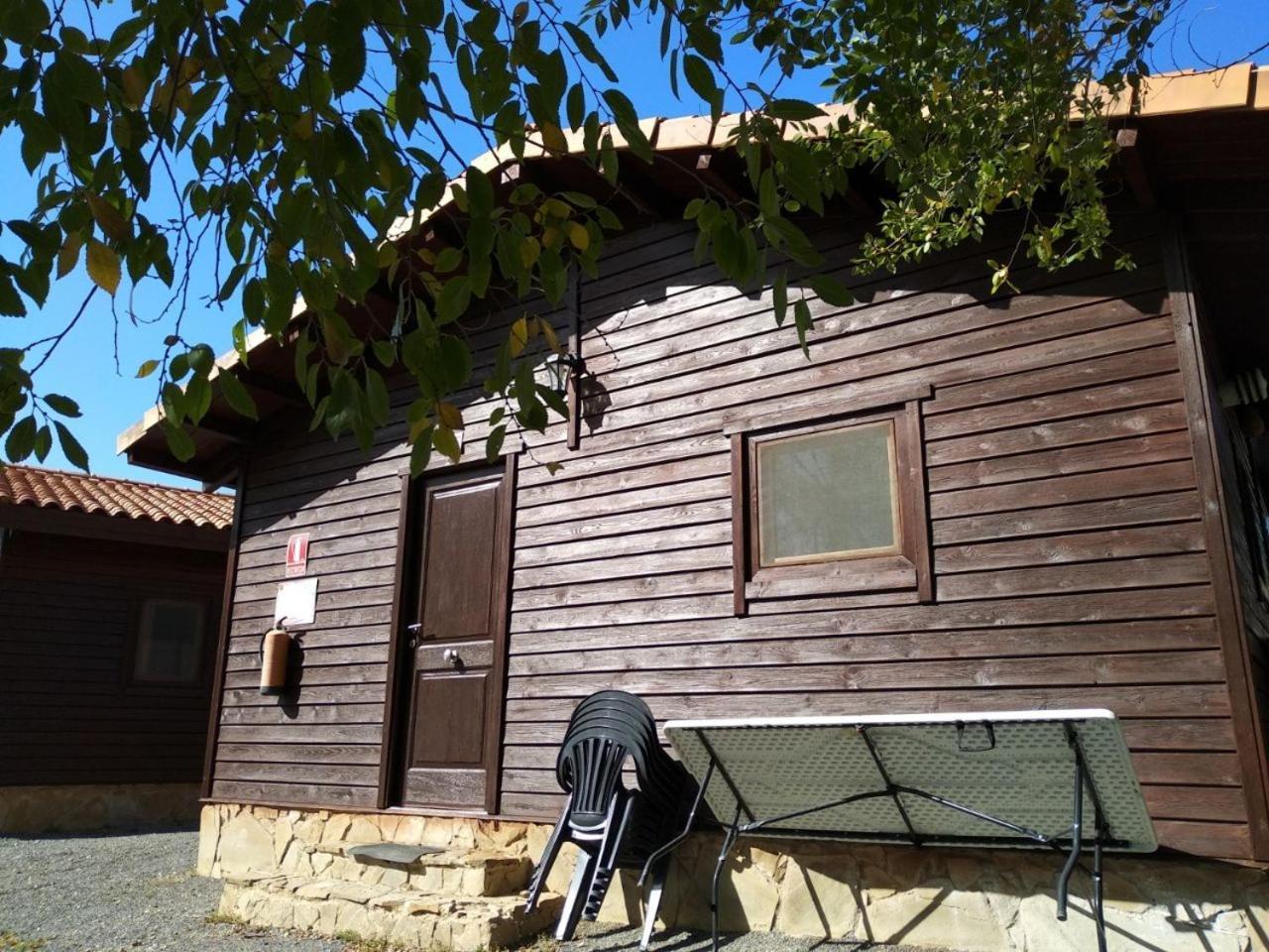 Camping Casa Fausto Cerca De Dinopolis Formiche Alto ภายนอก รูปภาพ